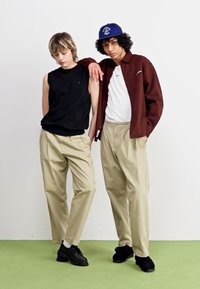 Service Works DRILL WAITER PANT UNISEX - Παντελόνι - khaki