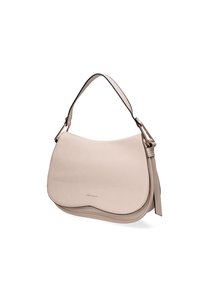 Borsa a mano in pelle beige con una texture liscia, silhouette curva e dettagli neri a contrasto. Presenta una sola tracolla e un marchio discreto.