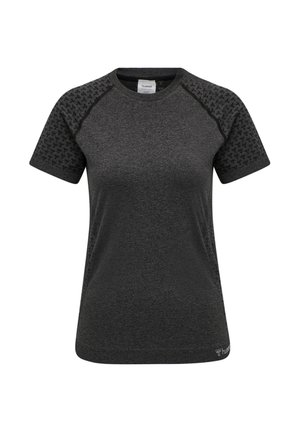 Mørkegrå kortærmet atletiktrøje med teksturerede mønstrede ærmer og rund halsudskæring, med et lille logo nær bundkanten.