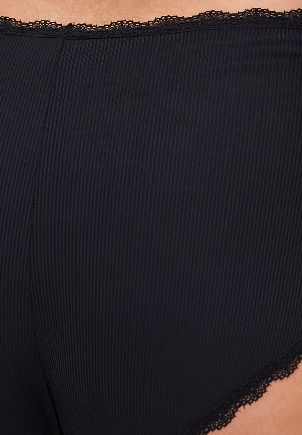 VMCLOVELY EDGE HIPSTERS 3 PACK - Pants2