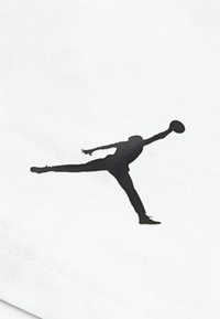 Jordan JDB ESS TEE - Print T-shirt - sail