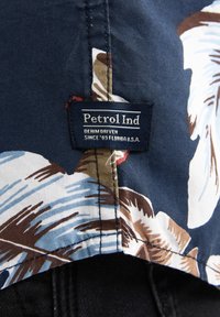 Petrol Industries BOTANICAL SHIRT BALBOA - Skjorta - navy blue