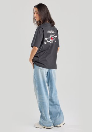 America Today Print T-shirt - washed black