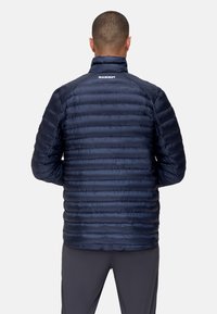 Mammut ALBULA IN JACKET MEN - Vinterjacka - marine