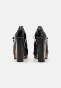 XIEPP Escarpins Mary Jane Femme Talon Bloc 3 Cm Bout Carré Pailleté – Rétro Élégant Et Confort Toute La Journée