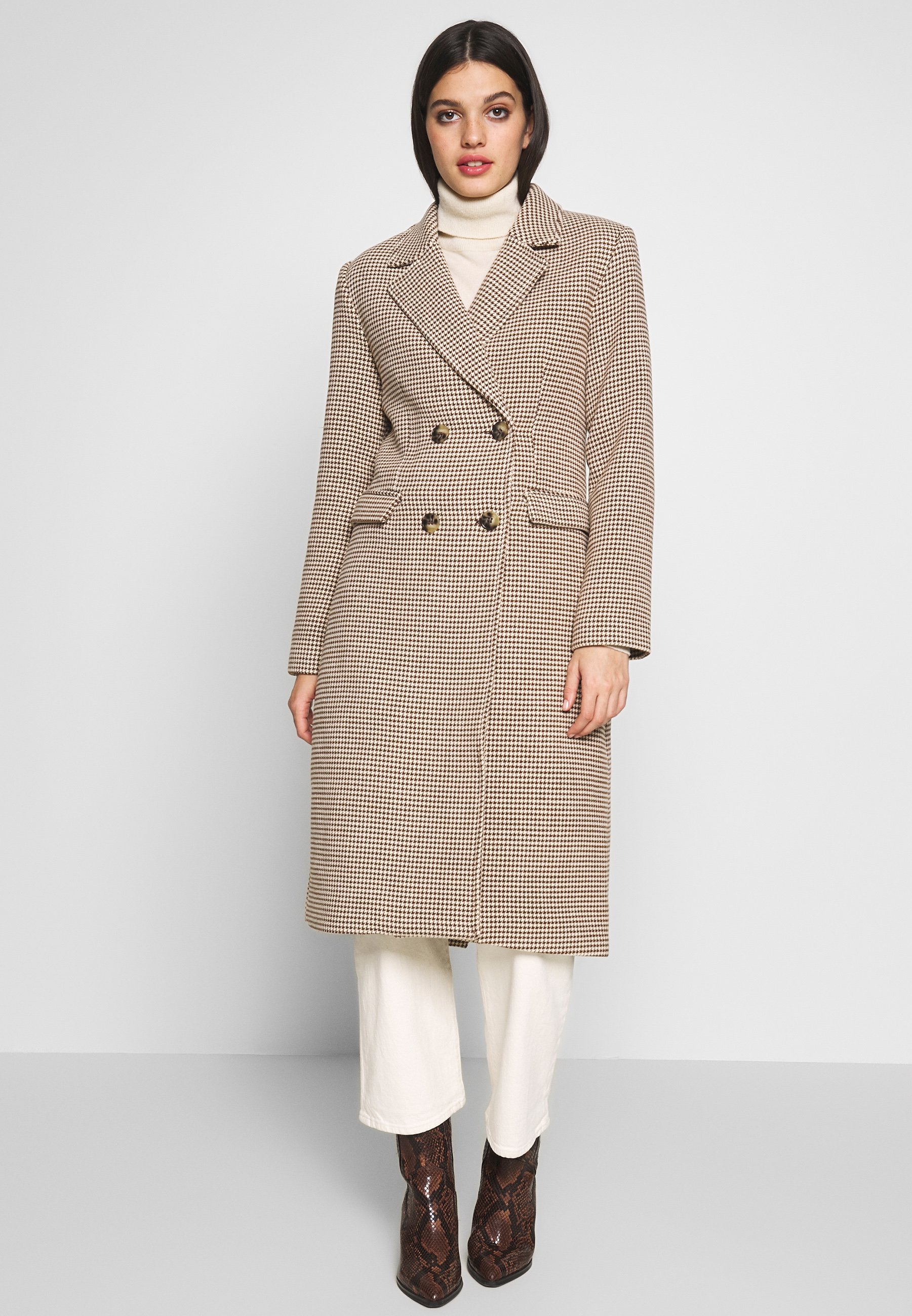 Ivyrevel TAILORED COAT Kåpe frakk white Zalando.no Ivyrevel TAILORED COAT Kåpe frakk white Zalando.no
