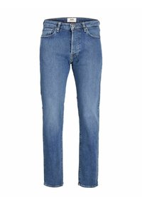 Jeans de mezclilla azul claro con corte recto, diseño de cinco bolsillos, pasadores para cinturón y cierre con cremallera. La textura desgastada añade detalle.