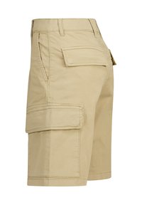 Beige cargo shorts made of cotton, featuring side pockets, a back pocket, and visible stitching details. The design is loose-fitting.