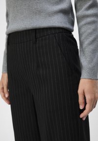 Object OBJLISA WIDE  - Pantaloni - black