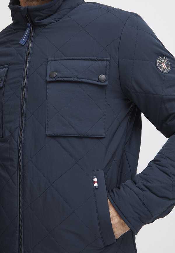 FQJacob - Light jacket - salute3