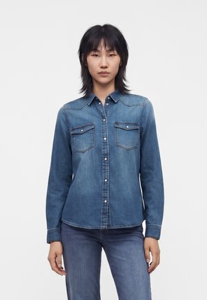 Vero Moda, VMMARIA SHIRT - Camicia - medium blue denim