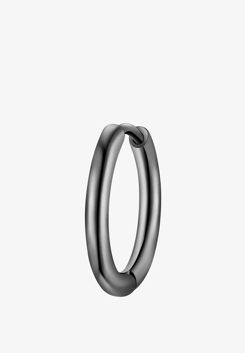 Črne kovinske obročaste uhane z gladkim, zaobljenim dizajnom. Imajo brezšivno zapiranje s poliranim zaključkom in minimalističen slog.