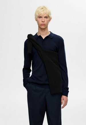 Polo - navy blazer