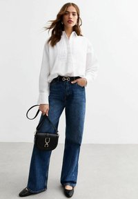 New Look POPLIN PINTUCK BIB - Hemdbluse - white