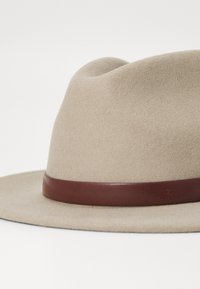 Brixton MESSER FEDORA UNISEX - Hat - light tan