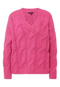 Pull épais tricoté de couleur rose vif avec des motifs torsadés et un col en V.