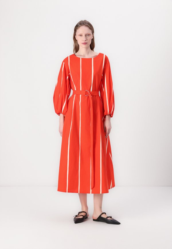 BLOMMA PUHVELI DRESS - Day dress