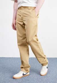 Carhartt WIP - MASTER PANT - Tygbyxor - sable rinsed Miniatyrbild 1