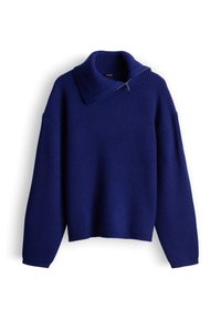 Knitted blue sweater with a wide collar, featuring a zip detail and ribbed texture. Loose fit with long sleeves.