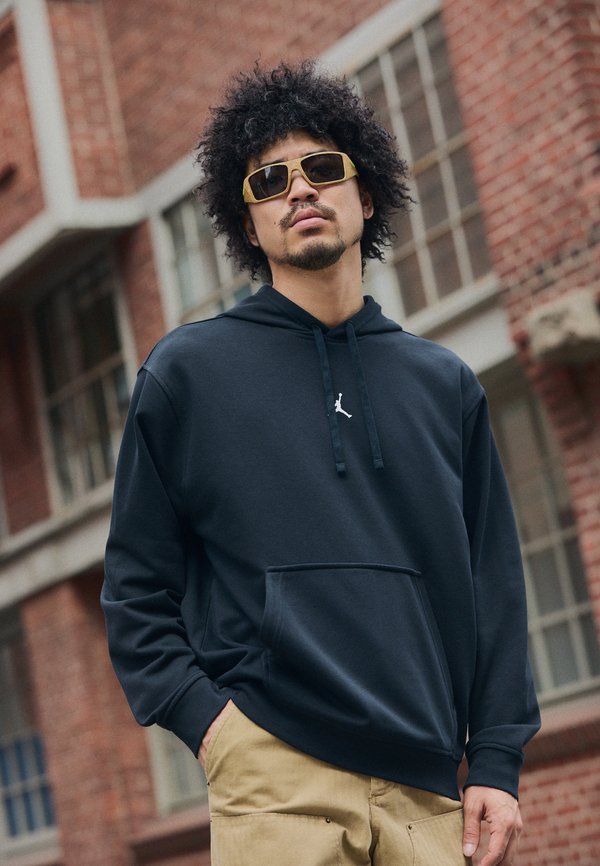 CROSSOVER - Kapuzenpullover