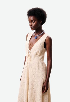 FRNCH, FLORIPA - Robe longue - creme