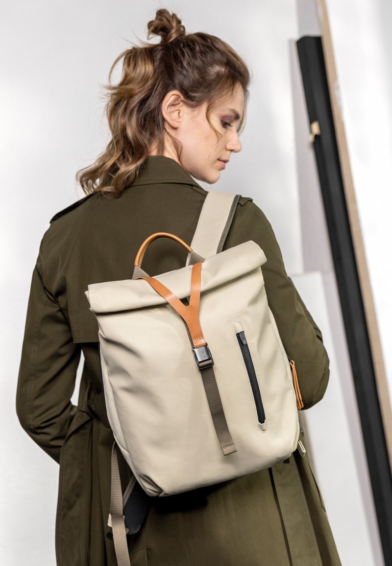 Aunts & Uncles YABE RE - Rucksack - dust