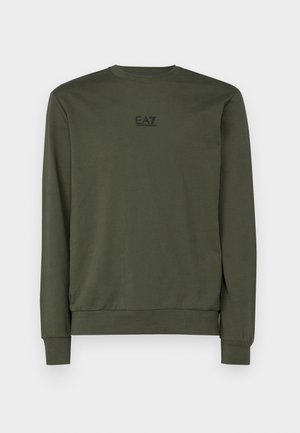 Grön långärmad sweatshirt med rund halsringning. Har en svart EA7-logotyp på bröstet. Tillverkad av mjukt, slätt tyg med ribbad mudd.