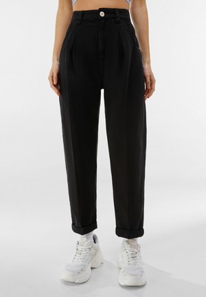 Pantaloni - black