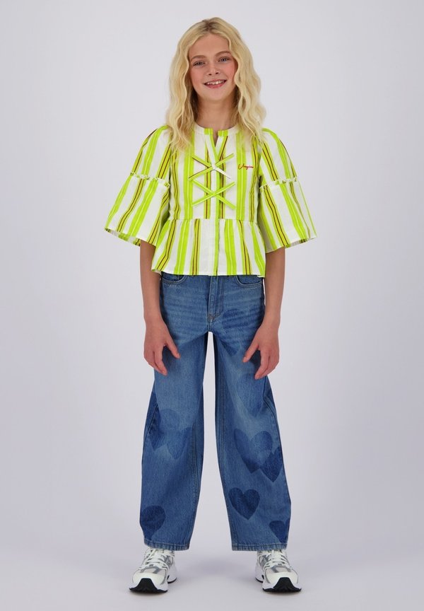 LORETTA - Bluse - fresh lime