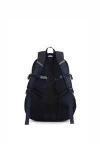 Marineblauwe rugzak met een mesh achterpaneel, gevoerde verstelbare schouderbanden en een strak ontwerp met beveiligde hardware.