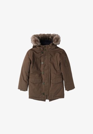 Brązowa kurtka parka z kapturem wykończonym sztucznym futrem, z przodu zapinana na guziki, z dwoma przednimi kieszeniami oraz boczną kieszenią na zamek. Gładka tekstura materiału.