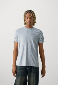 Hollister Co. CREW CORE 3 PACK - Βασικό μπλουζάκι - white/grey/black