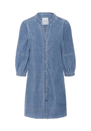 Hellblaues Jeanskleid mit Knopfverschluss, Mandarin-Kragen und 3/4-Ärmeln. Verfügt über elastische Bündchen und seitliche Taschen. Glatte Textur.