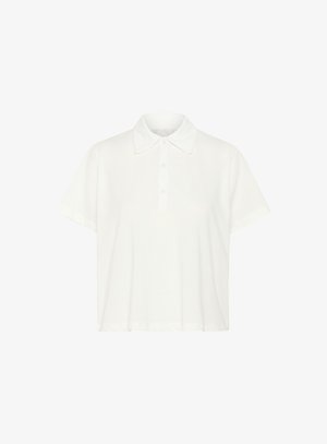 Polo shirt bianco a maniche corte con colletto, patta dei bottoni e orlo dritto. Realizzato in materiale liscio e leggero con una vestibilità classica.