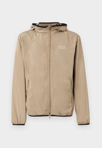 Nevybráno, roasted cashew