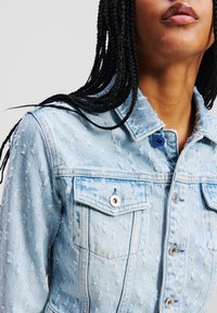 Karl Lagerfeld Jeans Jeansjacke - washed blue boucle