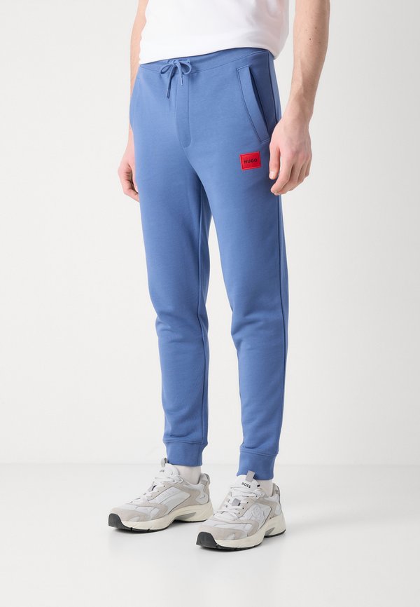 DOAK - Tracksuit bottoms - blau3