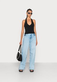 Hollister Co. BARE UNDER BUST SEAM HALTER  - Top - casual black