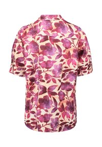 Koszula z krótkim rękawem z lekkiego materiału, ozdobiona kwiatowym wzorem w odcieniach fioletu i różu na kremowym tle, z lekko zaokrąglonym hemem.