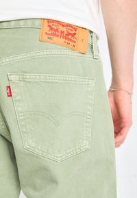 Levi's® ORIGINAL - Džíny Straight Fit - green night shades