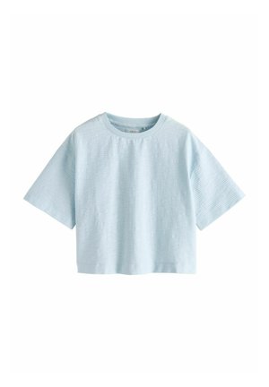 Lyseblå cropped T-shirt med korte ærmer, fine horisontale strukturerede striber og rund halsudskæring.