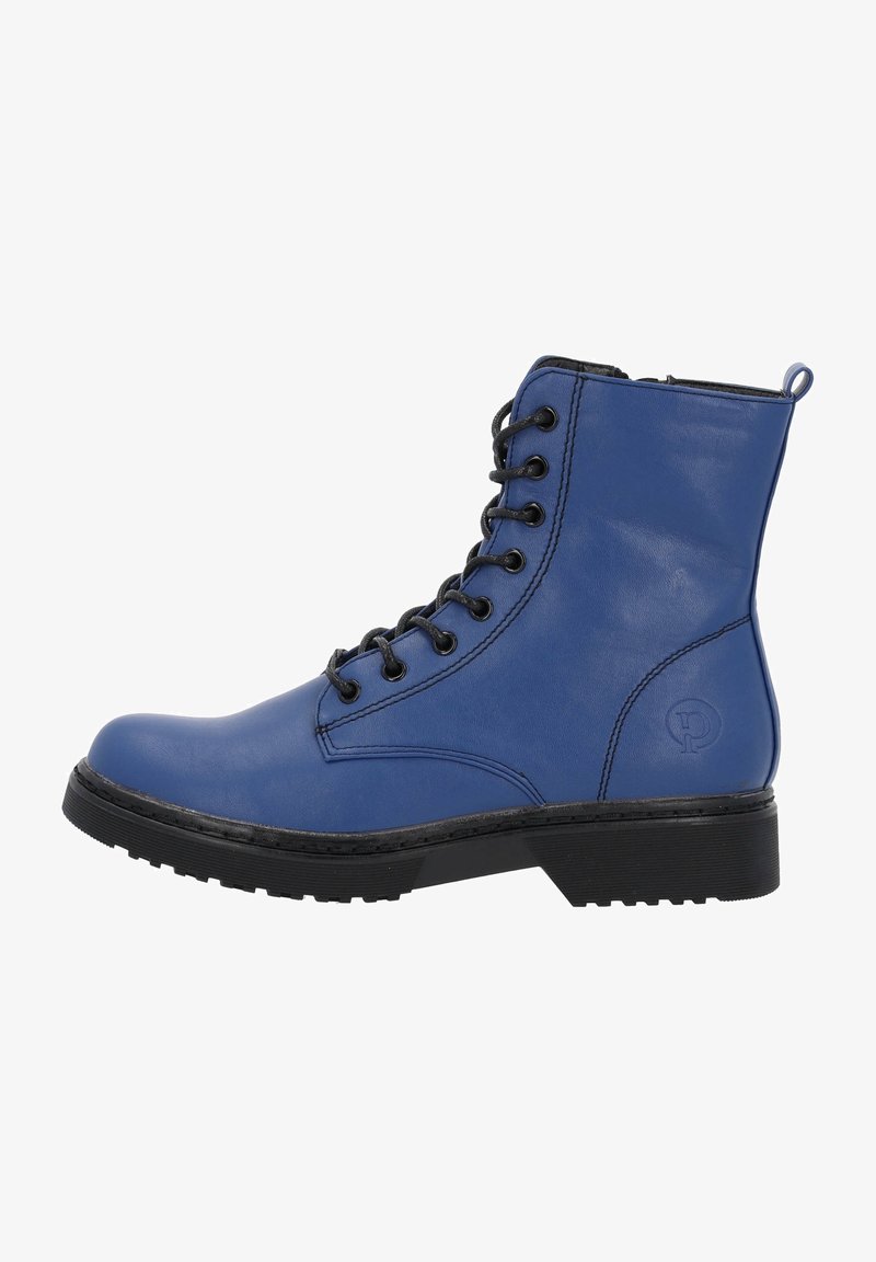 Bottine à lacets en cuir bleu avec des accessoires noirs, une semelle texturée et un logo sur le côté. Fini lisse et design de bout arrondi.