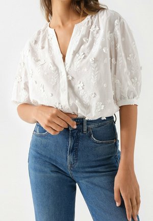 Blusa - white
