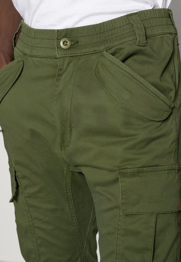 AIRMAN PANT - Cargo trousers - dark oliv3