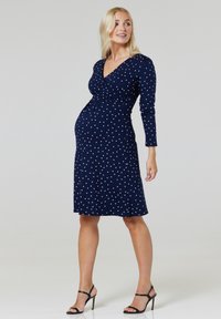 Unselected, dark blue white