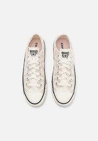 Converse CHUCK TAYLOR ALL STAR - Tenisice - egret/flush stone/blak