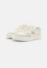 Calvin Klein Jeans CLASSIC CUPSOLE  - Tenisky - creamy white/bahama green