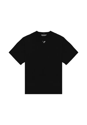 Černé krátké tričko s krátkým rukávem, uprostřed pod výstřihem malá bílá ikona zkříženého nože a vidličky.