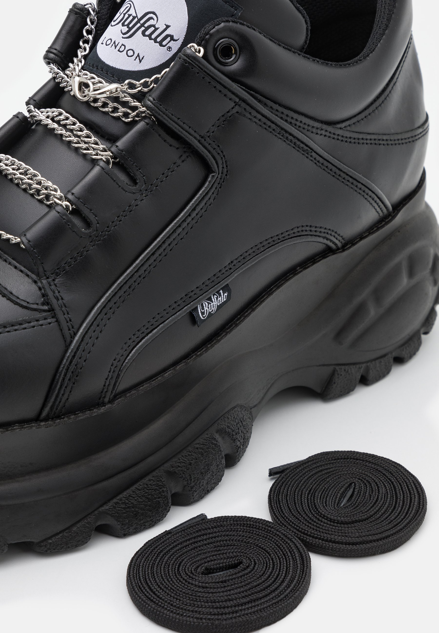 black buffalo trainers