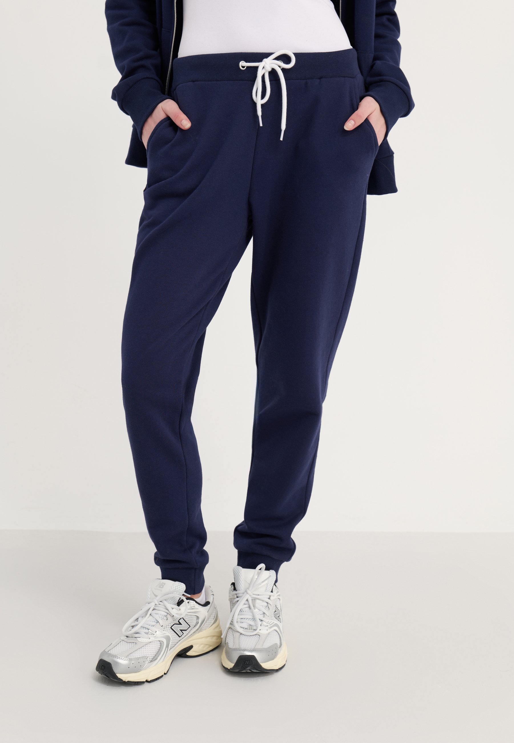Navy White Pants